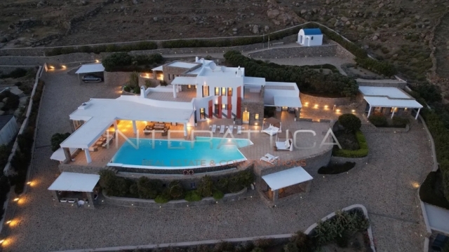(For Sale) Residential Villa || Cyclades/Mykonos - 980 Sq.m, 10 Bedrooms, 4.500.000€ 