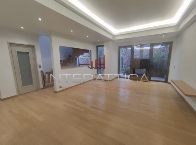 (For Sale) Residential Maisonette || Athens North/Kifissia - 350 Sq.m, 4 Bedrooms, 990.000€ 