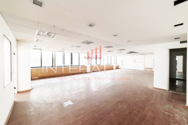 (zur Vermietung) Gewerbeimmobilien Geschäftsstelle/Büro || Athens Center/Athens - 330 m², 5.000€ 